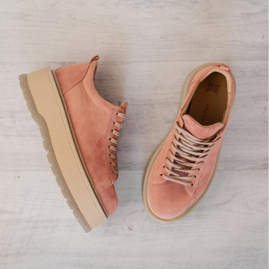 *. Sneakers - Medellin - Peach